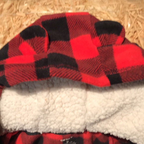 Carter’s red and black onsie - Picture 3 of 10
